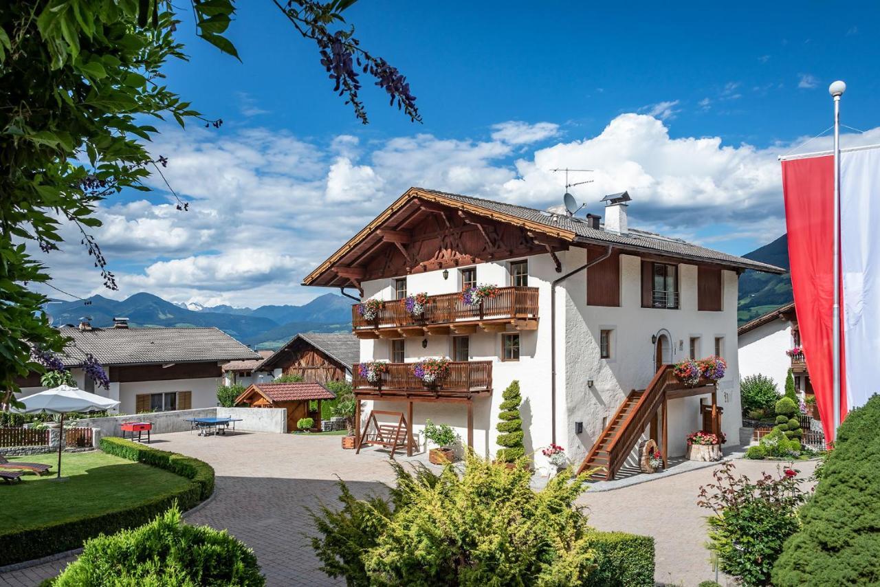 Sigmundhof Villa Bressanone Bagian luar foto